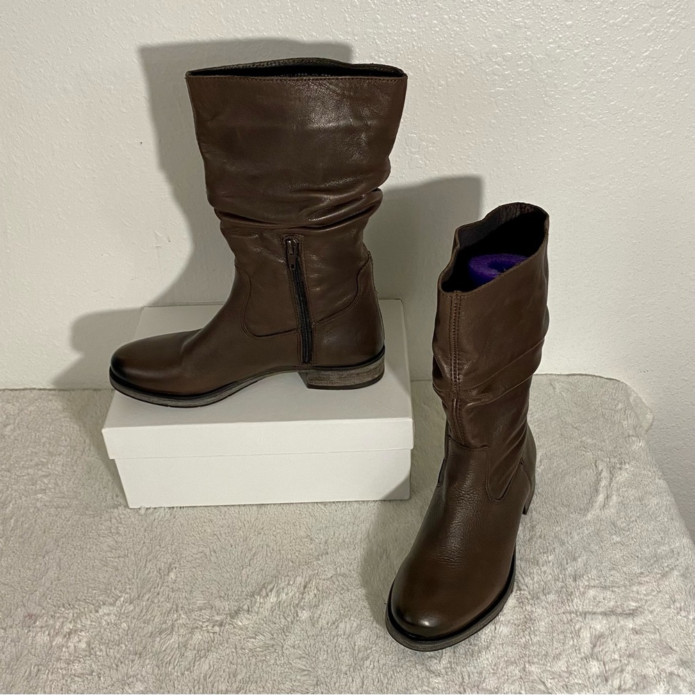 Tara M Upton Brown Leather Slouch Boots Size 37 EU